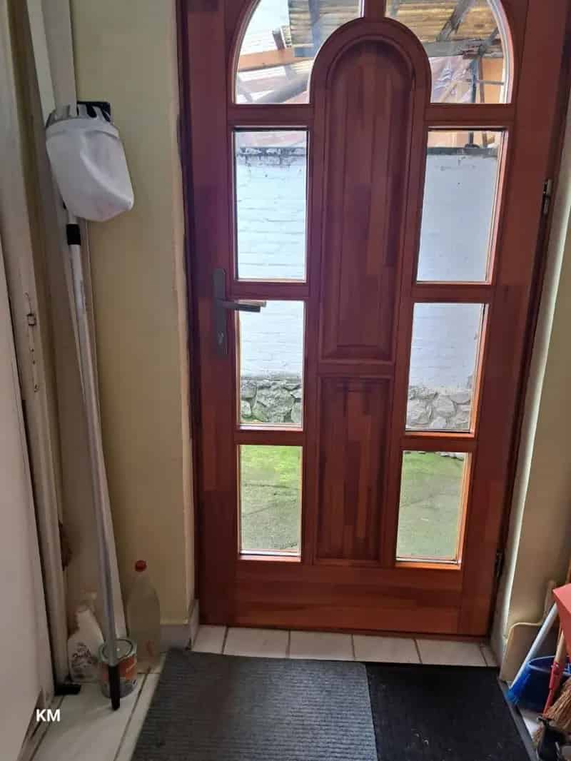 Egerben 120 nm-es 3 szobás családi ház eladó