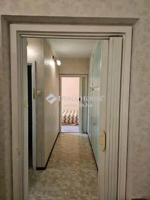 47 m2-es lakás eladó Szegeden - felújítandó