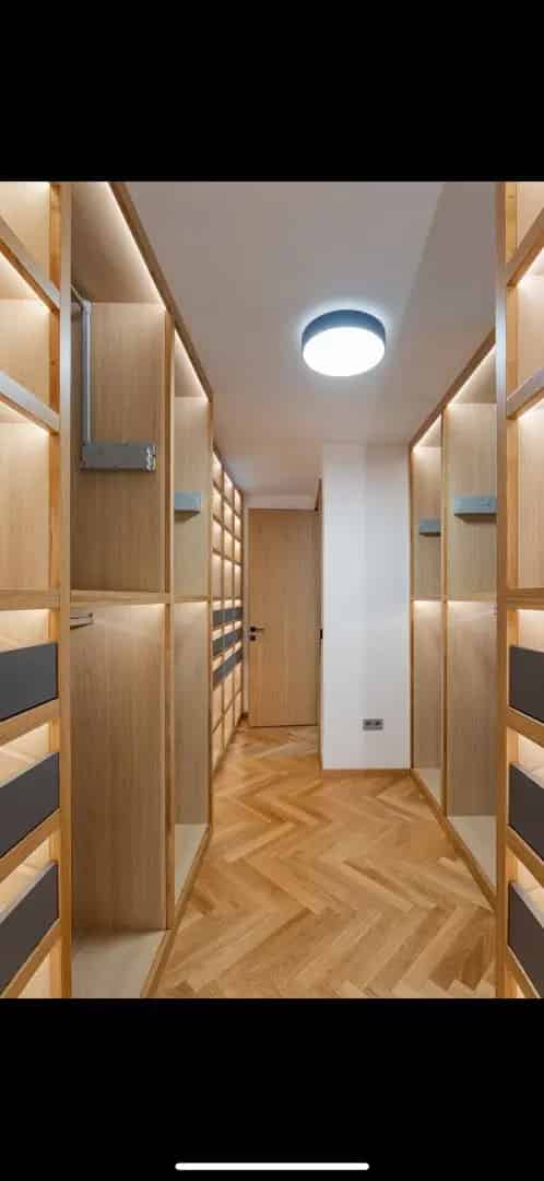 Budai-hegyi Ikerházfél Eladó Panorámával Luxus Kivitelben