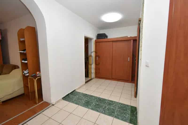 Nagykanizsa belváros közeli 120 m2-es udvari lakás eladó