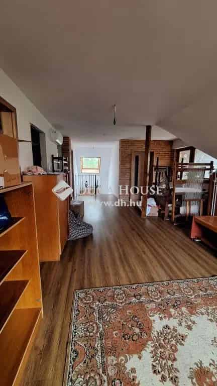 Balatonalmádi családi ház eladó - 175m² - gyümölcsös kert - patakpart