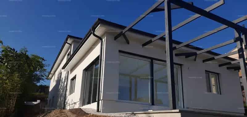 Aranyhegy Panorámás Új Építésű Családi Ház Eladó