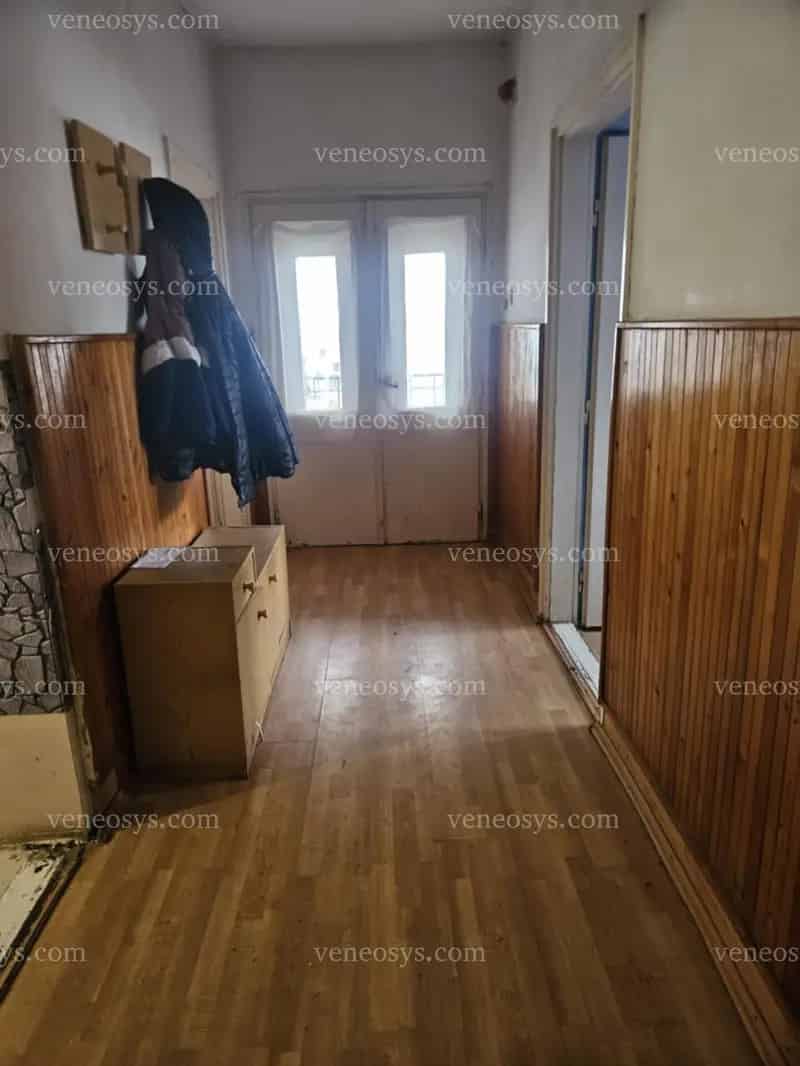 Tiszalúc 84 nm-es 4 szobás családi ház eladó