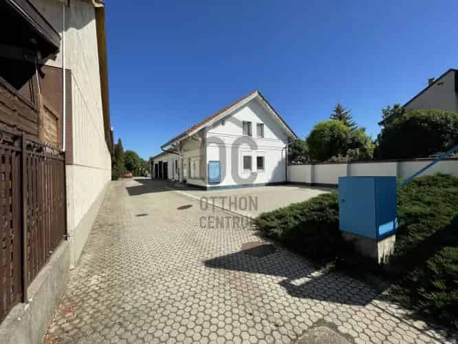 Szegedi eladó autószerviz 2315m2 telekkel