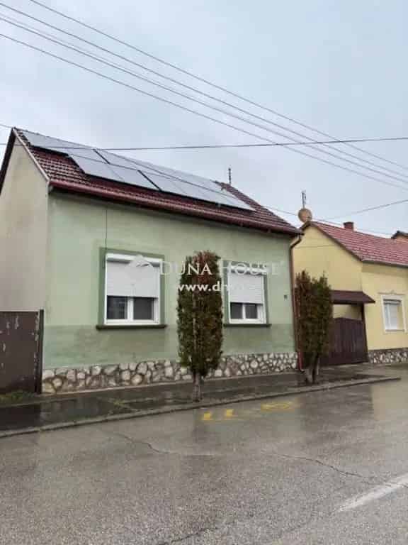Részben bútorozott garzon kiadó Kaposváron
