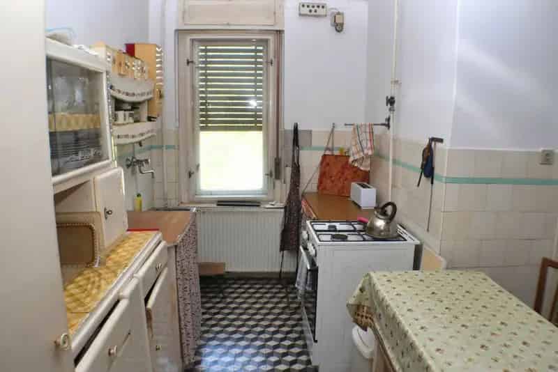 Ház Kiadó , Ráckeve, Közép-Magyarország