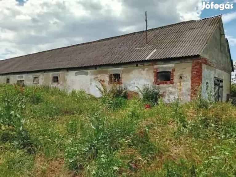 Zamárdi Ipari Ingatlan Elado 5361m2