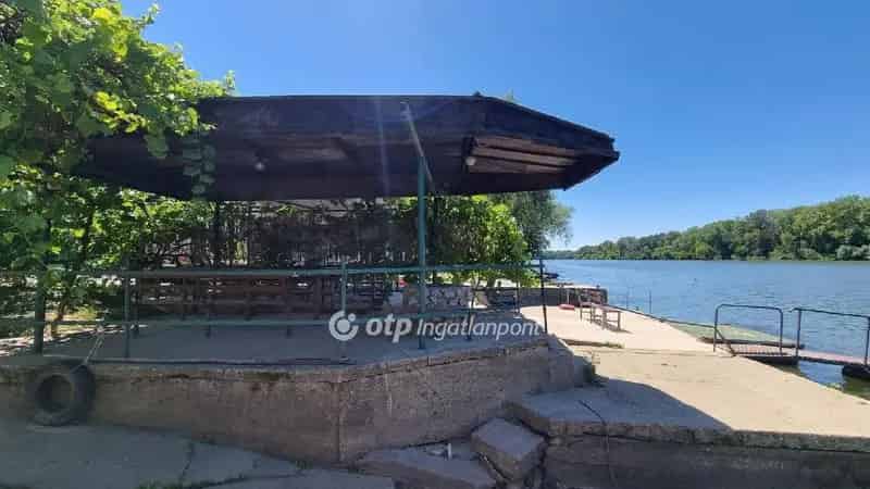 Tiszacsege Tisza parti nyaraló eladó