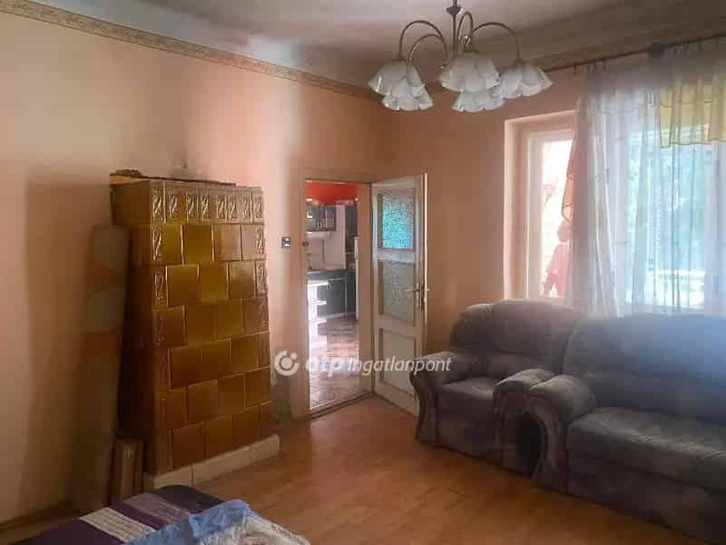 82m2-es családi ház Balassagyarmaton - felújítandó