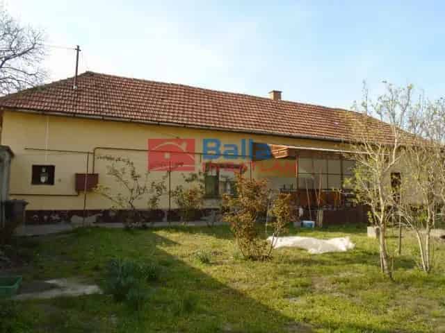 Tiszakécske családi ház eladó 70 nm 2 szoba