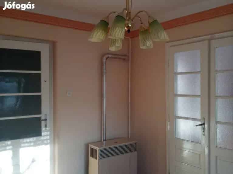 Gyongyostarjan családi ház eladó