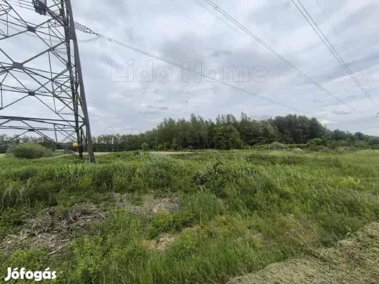 Ipari terület eladó Vámosszabadi - 9381 m2