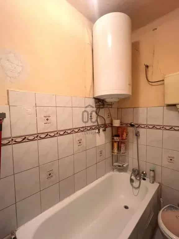 Felujitando 3 szobas haz Soroksaron a Dunapart kozelben