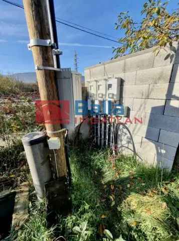 Aranyhegy 950 nm-es Telek Eladó - Kiváló Infrastruktúra