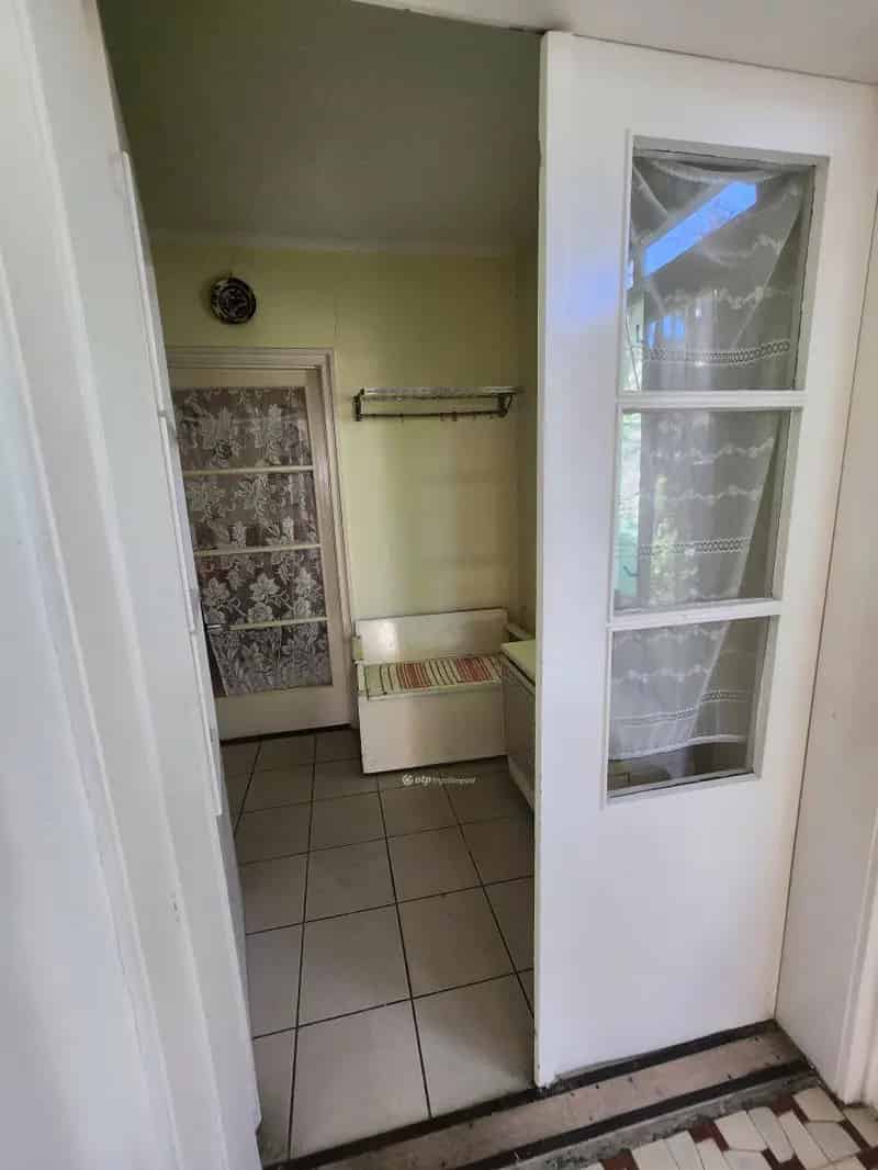 Eladó családi ház Eger belvárosában - 110 m2 - felújítandó