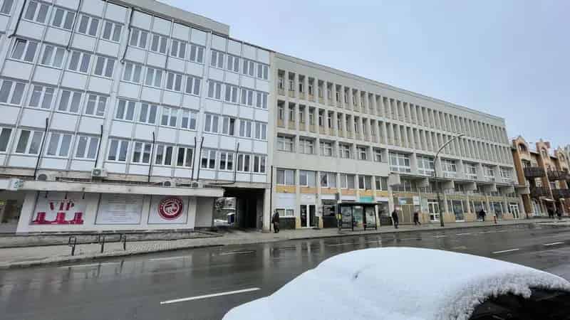 350 nm-es Üzlethelyiség Eladó Kaposvár Belvárosában
