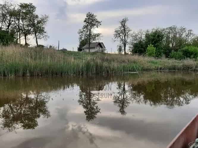 Eladó 26 hektáros Tisza-holtág tanya