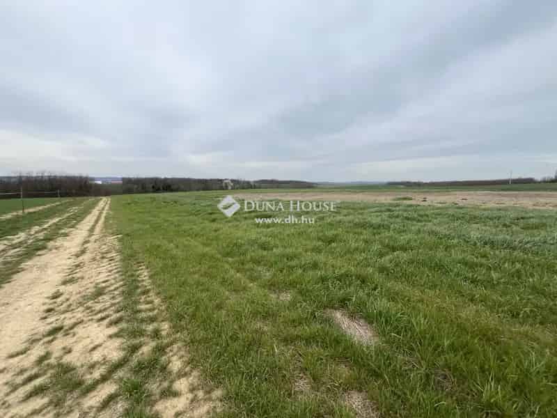 Epitesi Telek Nemesbukken 2163 m2 Zoldovezeti Csendes