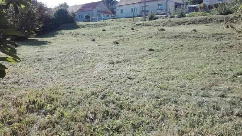 Építési Telek Eladó Komló Dávidföldön