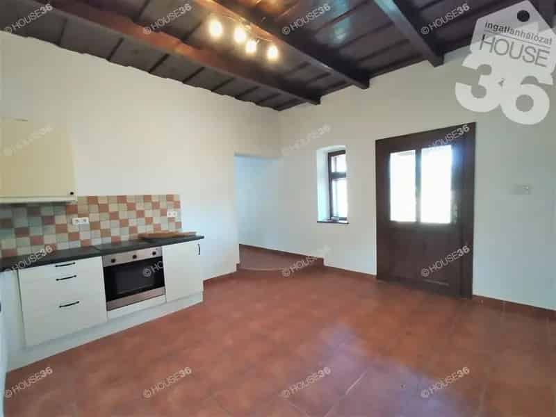 Fülöpháza Tanya Eladó 98m2 5754m2 Telken Felújított Nádfedeles