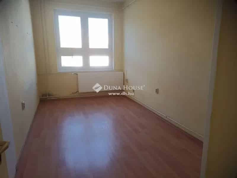 Zalaegerszeg Belváros Iroda Kiadó 2x15nm