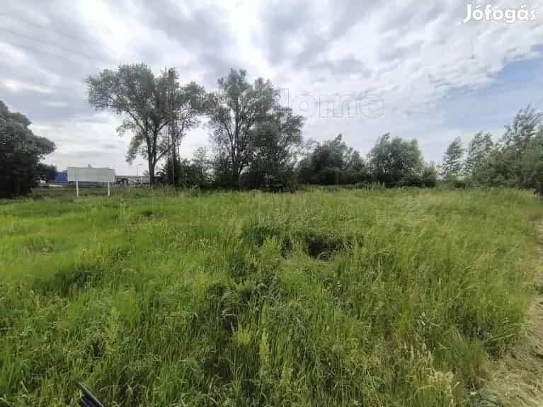 Ipari terület eladó Vámosszabadi - 10000 m2
