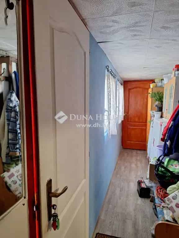 Bicske Sváb Parasztház eladó - Felújított, Kerttel
