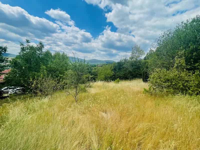 Szentendre 1080 m2-es beépíthető telek eladó - panoráma