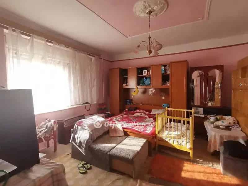 120 m2-es családi ház eladó Magyarbánhegyesen