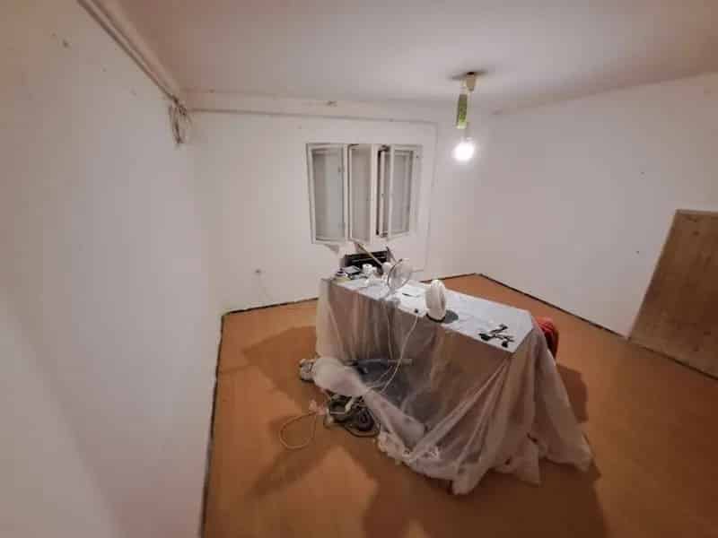 Balatonkenesei családi ház eladó felújítandó állapotban