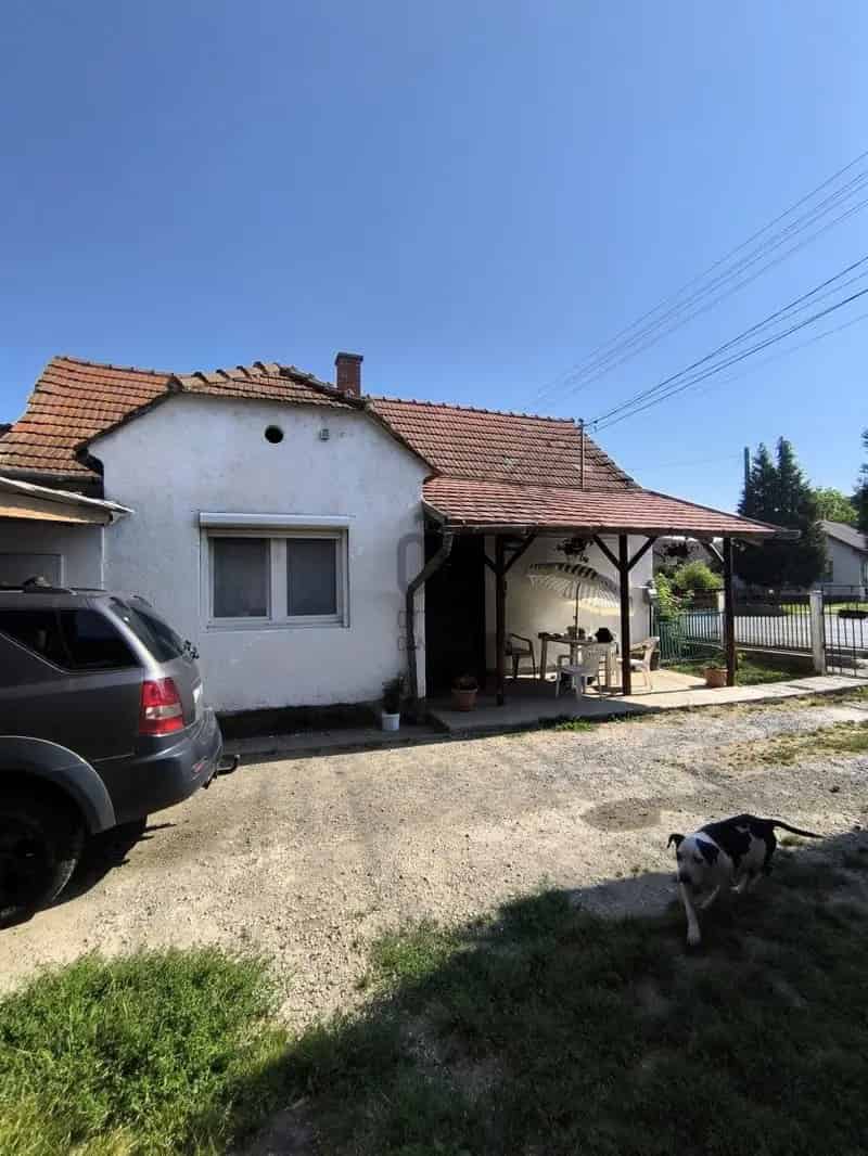 66 nm-es családi ház eladó Söjtörön