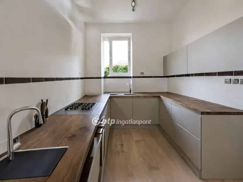 Berettyóújfalu központi családi ház eladó 65 m² 1060 m² telekkel