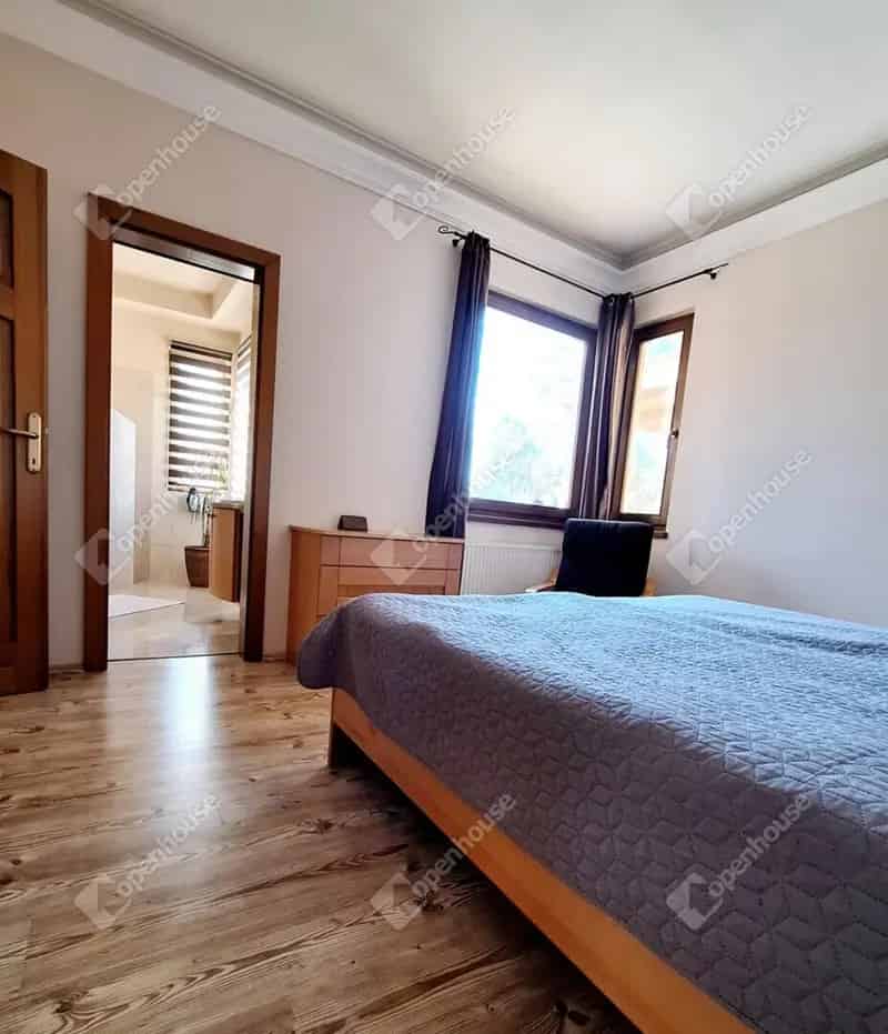 Győri családi ház eladó 247 m2 871 m2 telekkel