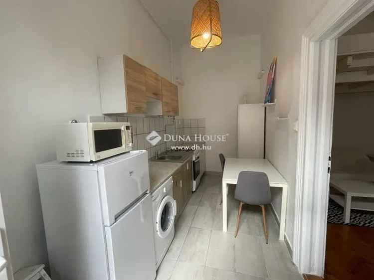 Felújított lakás eladó Budapest VII kerületben 30 m2