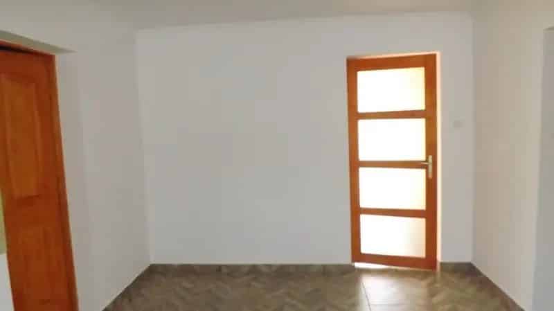 Táborfalva Tanya Eladó - Felújított, Csendes, Erdő Mellé