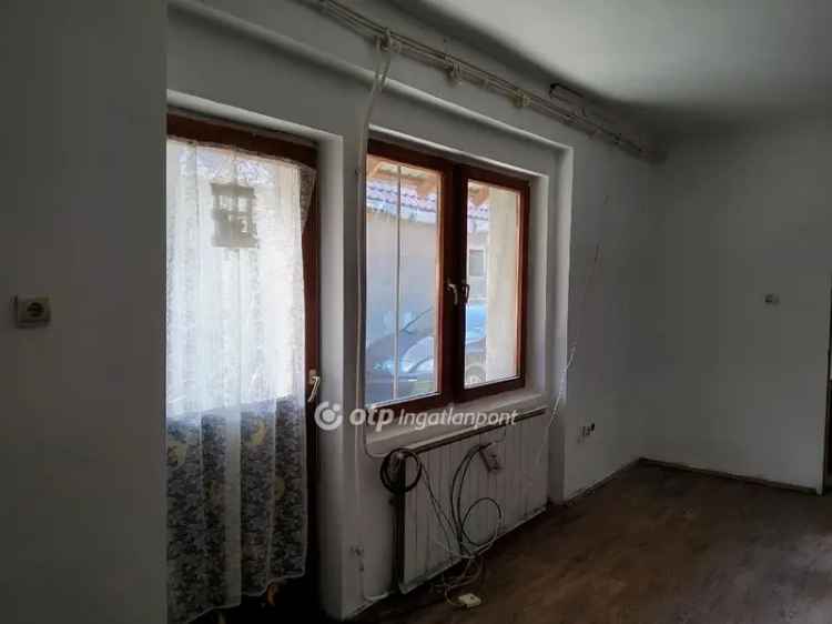 Lőrinci családi ház eladó 104 m2 3 5 szoba nagy telekkel