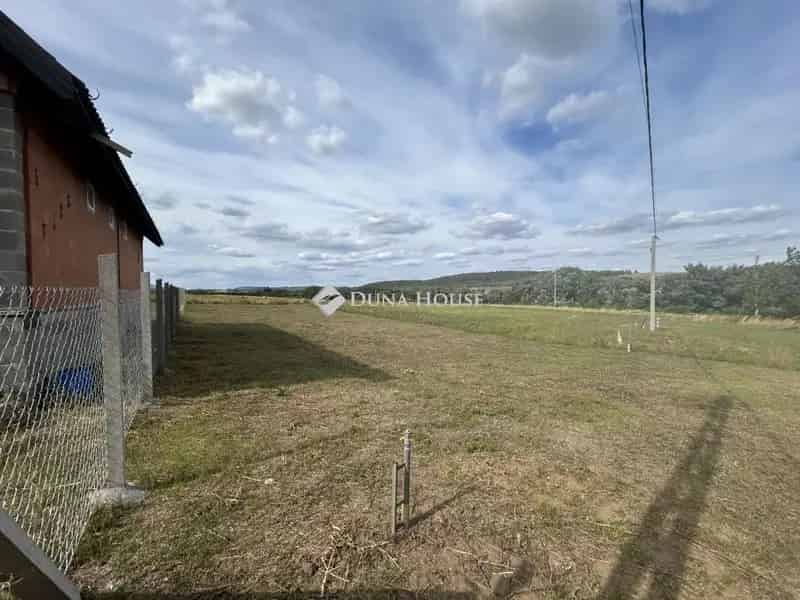 Telek Kiadó , Őrbottyán, Közép-Magyarország