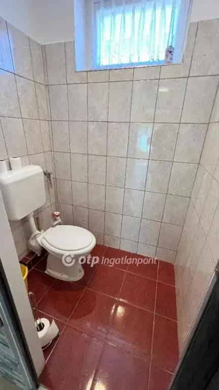 Két ház egy áron Ugodon 170m2 3 szobás felújított családi ház