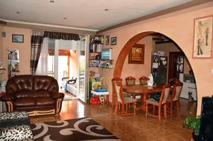 Gyáli 2 Generációs Családi Ház Eladó - 160 m2 - 5 Fürdő