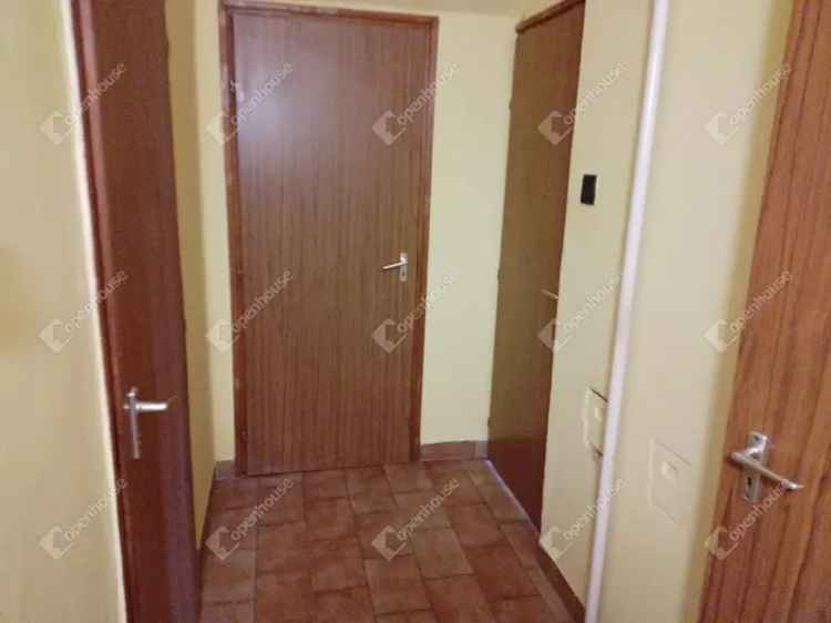 Eladó családi ház Muronyban 2+3 szoba 1208m2 telekkel