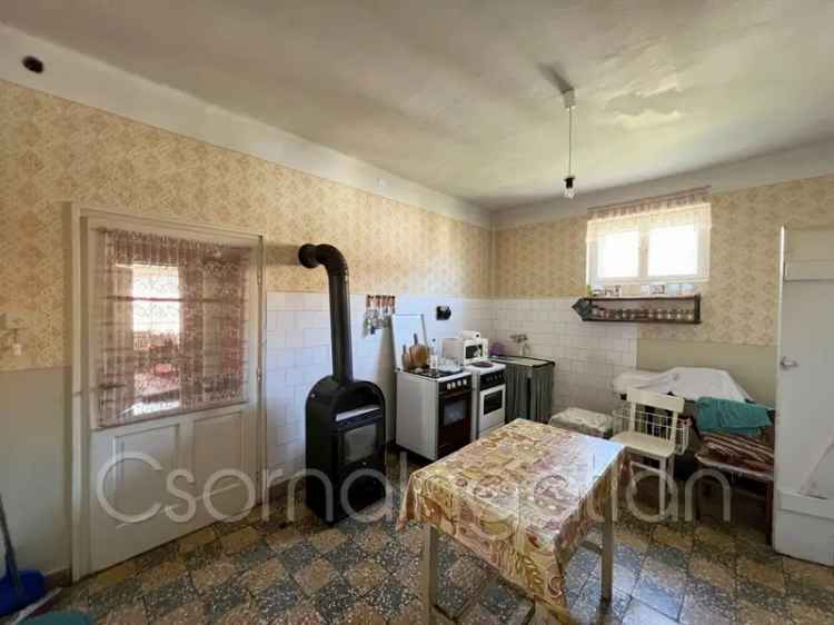 95 m2-es családi ház 1618 m2-es telken Belen