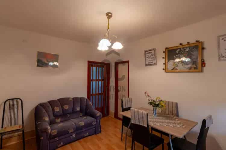 Sárosdi családi ház eladó 80m2 3 szoba