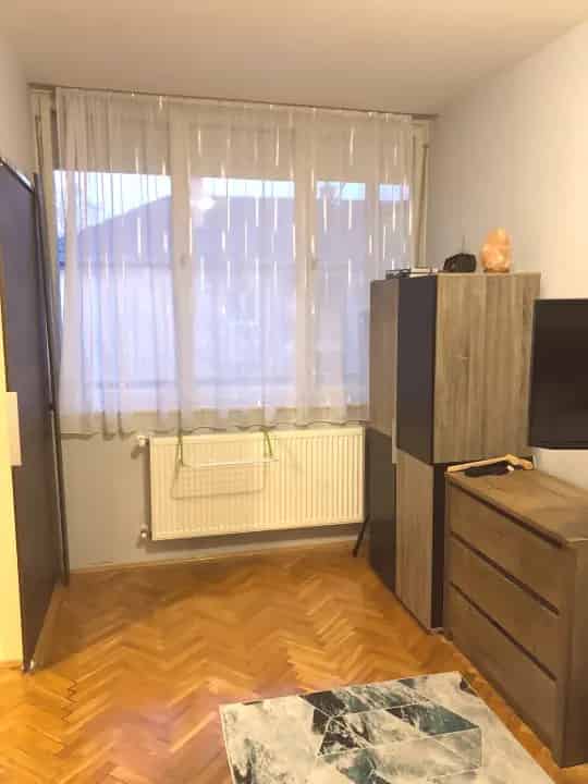 Békéscsaba Belváros 64nm 3 Szobás Felújított Tégla Lakás Eladó