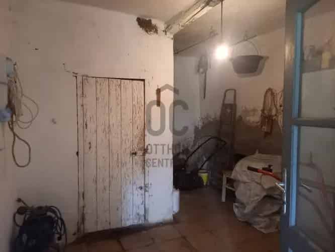 Bacsborsodi elado csaladhaz 2 szoba 1900m2 telekkel