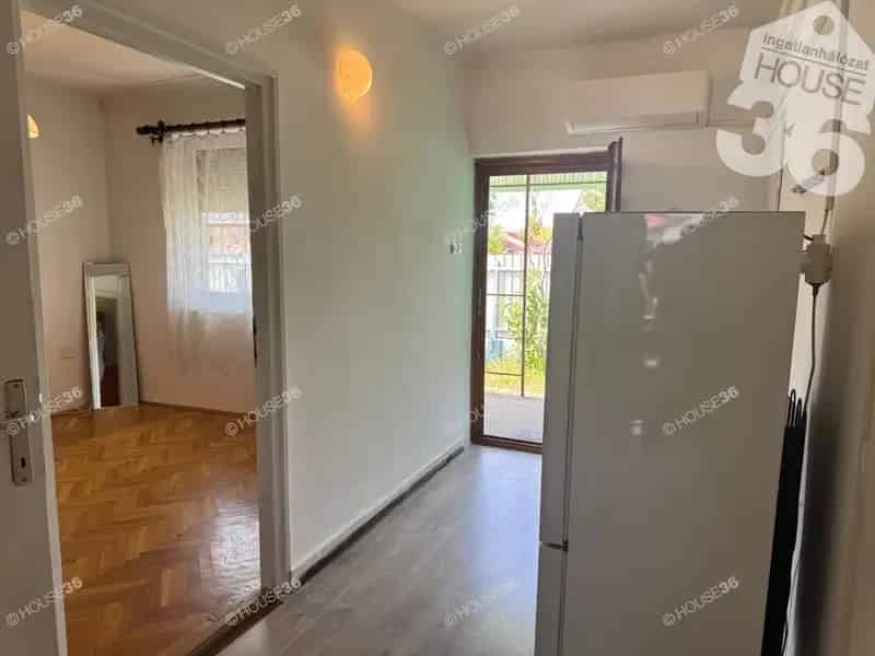 Felújított 2 szobás családi ház eladó