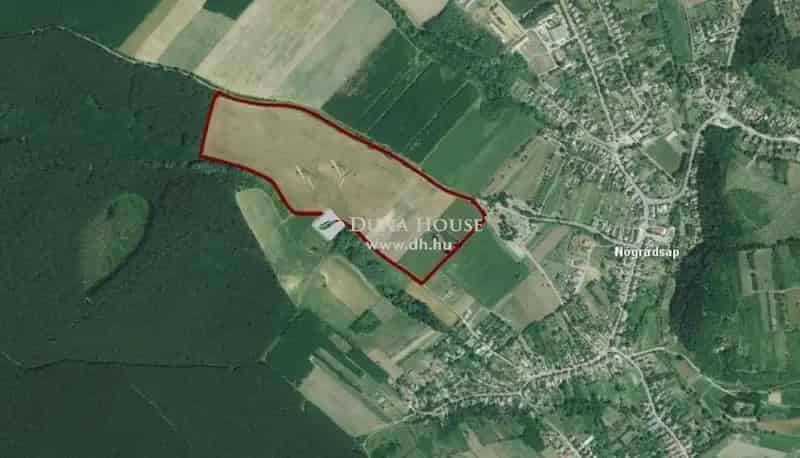 Panorámás külterületi telek Nógrádsáp közelében