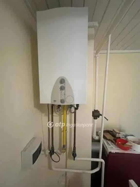 Gádoroson eladó családi ház 647 m2-es telken 3 szobával