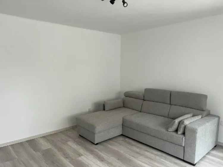 Pécsi családi ház kiadó - felújított, modern, 76 nm