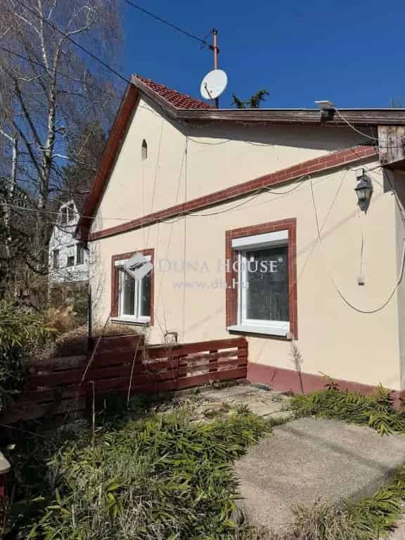 85 m2-es családi ház eladó Gödöllőn gyönyörű panorámával