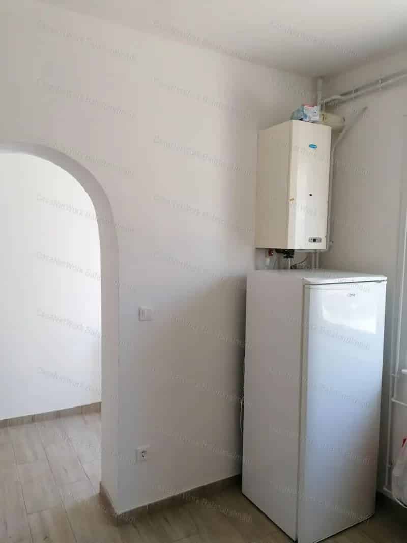 Balatonfüredi 2 szobás lakás kiadó irodának vagy lakásnak
